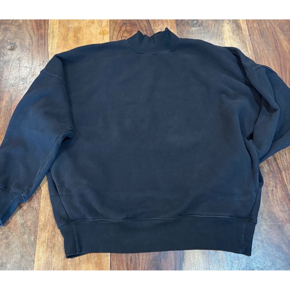 Aritzia Tna sweatshirt men sz 1 (small) black CozyAF Fleece mock neck oversized